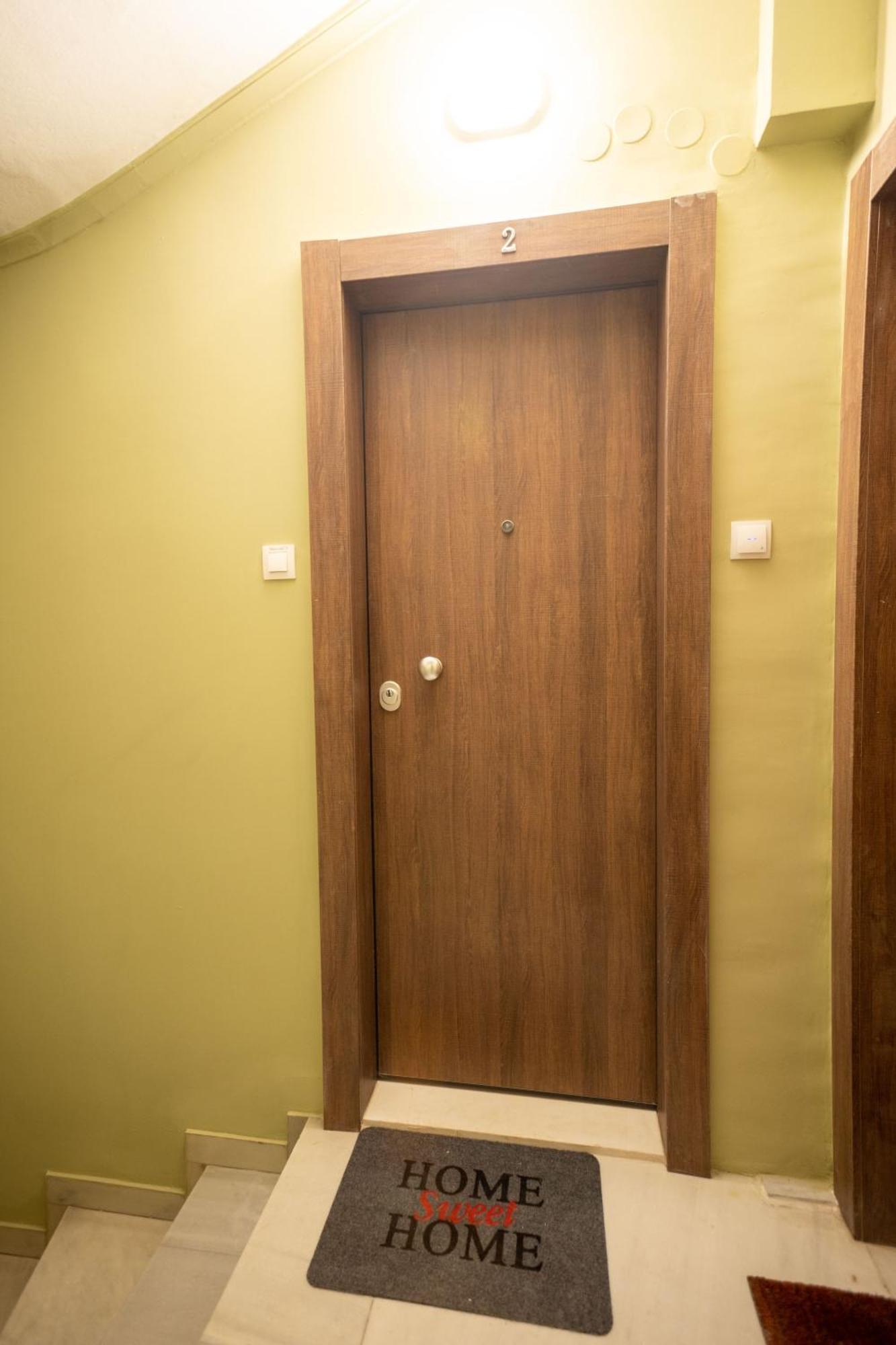 F & B Collection - Flat For 3 Apartment เทสซาโลนิกิ ภายนอก รูปภาพ