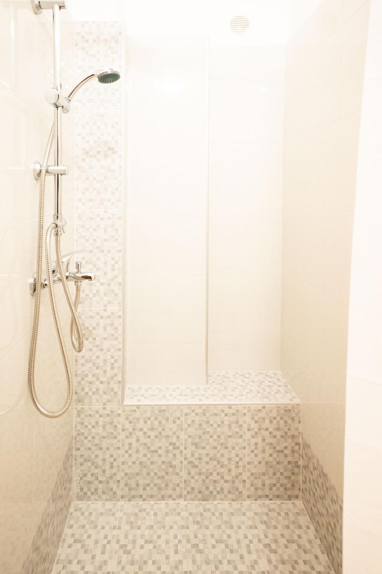 F & B Collection - Flat For 3 Apartment เทสซาโลนิกิ ภายนอก รูปภาพ